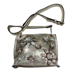 Chinese Laundry Gold Metallic Purse – Faux Leather Shoulder Bag with Magnetic Sn
